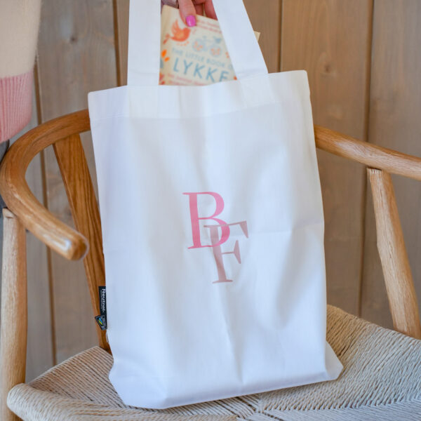 Book of Finance Tasche - ”On my way to buy more books.” – Bild 2